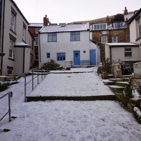 Holiday Cottage Barrass House Staithes photo